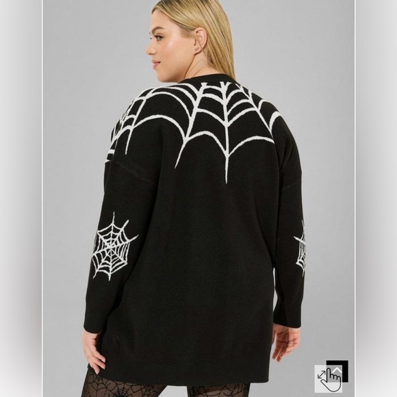 SOLD Torrid Luxe Cozy Boyfriend Cardigan Spider Web Size 2 NWT- sold out online - Picture 2 of 9